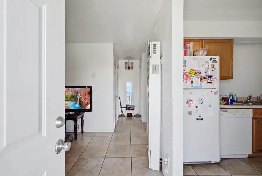 229 Hanosh Court Se #4, Albuquerque, NM 87123 - #3