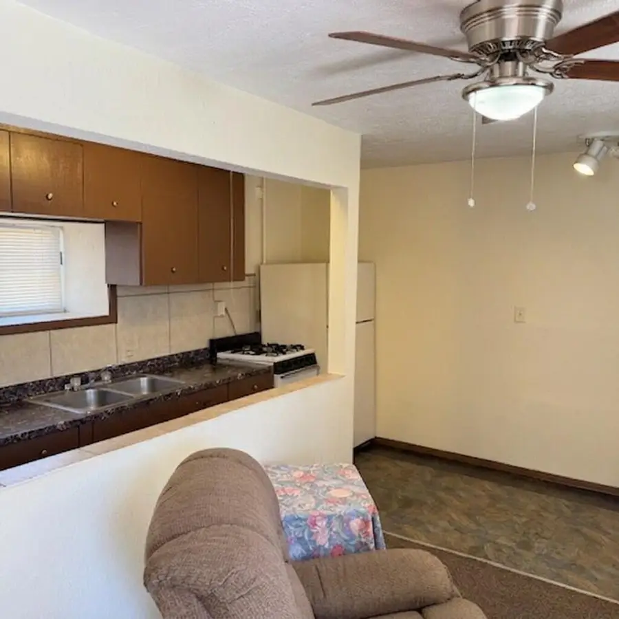 207 & 213 Mt Carmel Avenue, Socorro, NM 87801 - #3