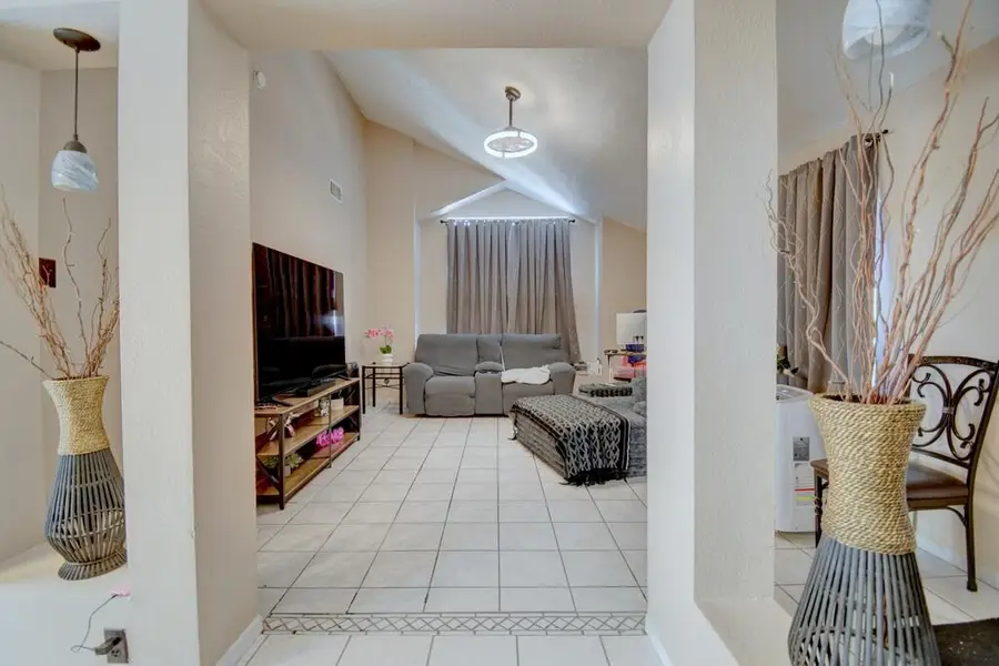 1094 Pandora Drive Sw, Los Lunas, NM 87031 - #3