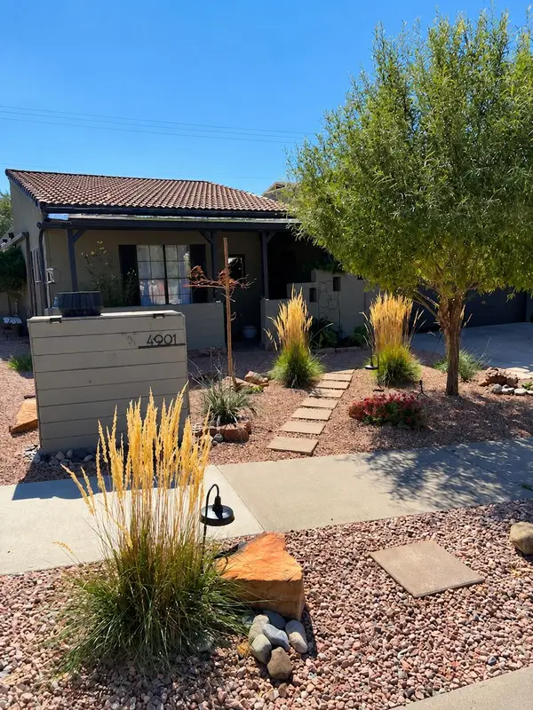 4901 Calle De Carino Ne, Albuquerque, NM 87111