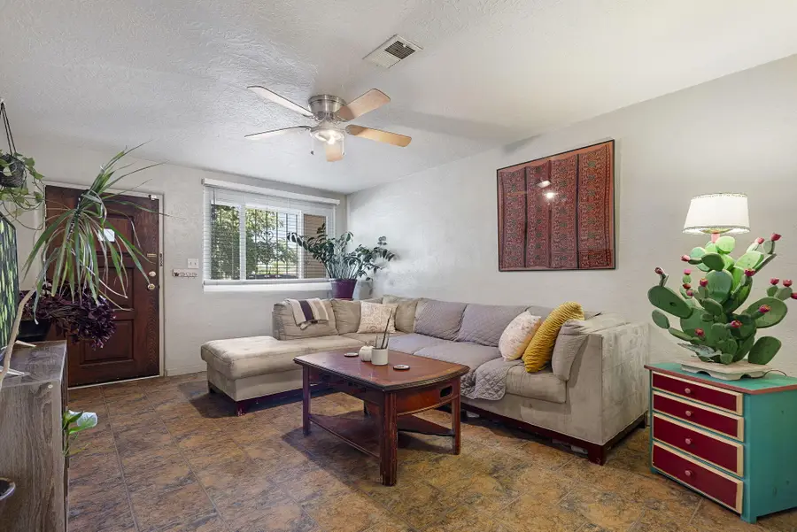 2804 Morningside Drive Ne, Albuquerque, NM 87110 - #2