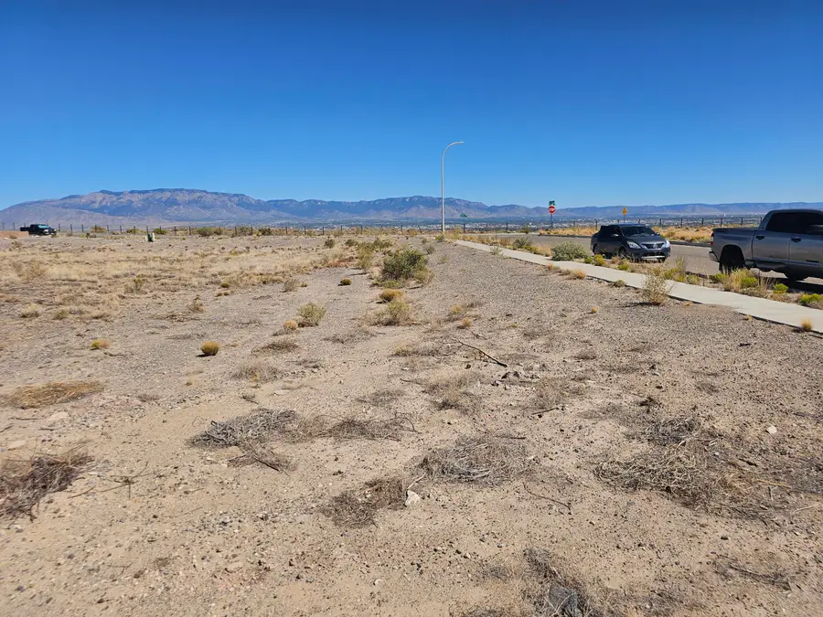6505 Camino Del Oeste Nw, Albuquerque, NM 87120 - #2