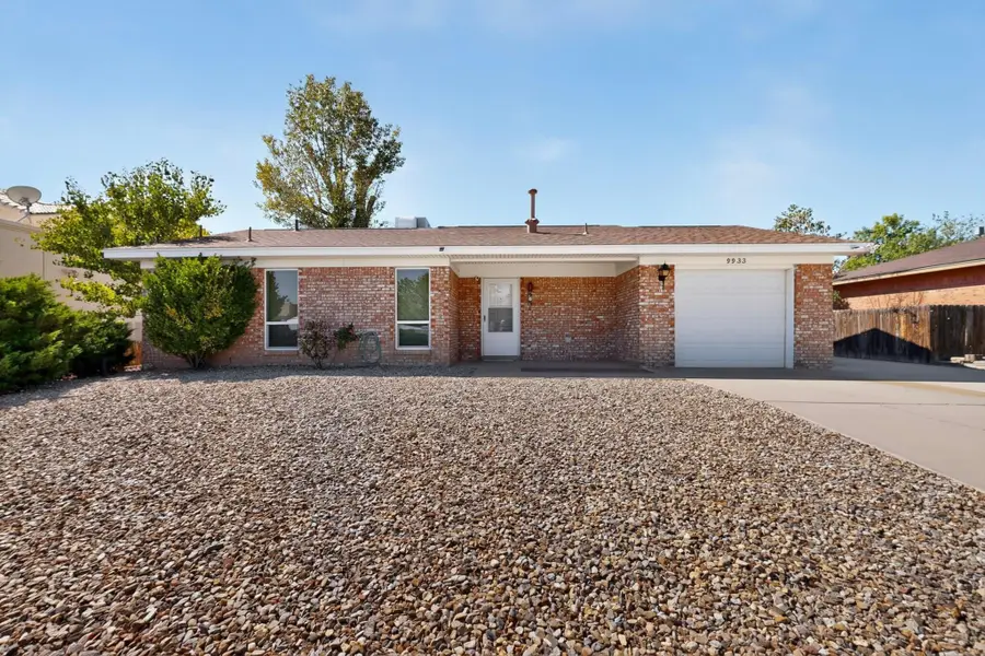 9933 Clearwater Street Nw, Albuquerque, NM 87114 - #2