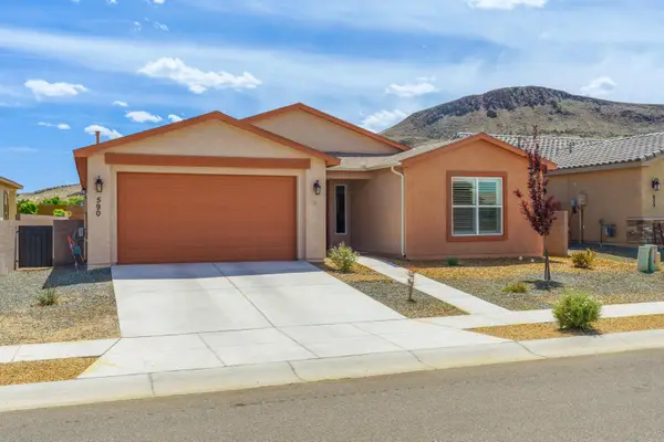 590 Rio Chama Circle Sw, Los Lunas, NM 87031