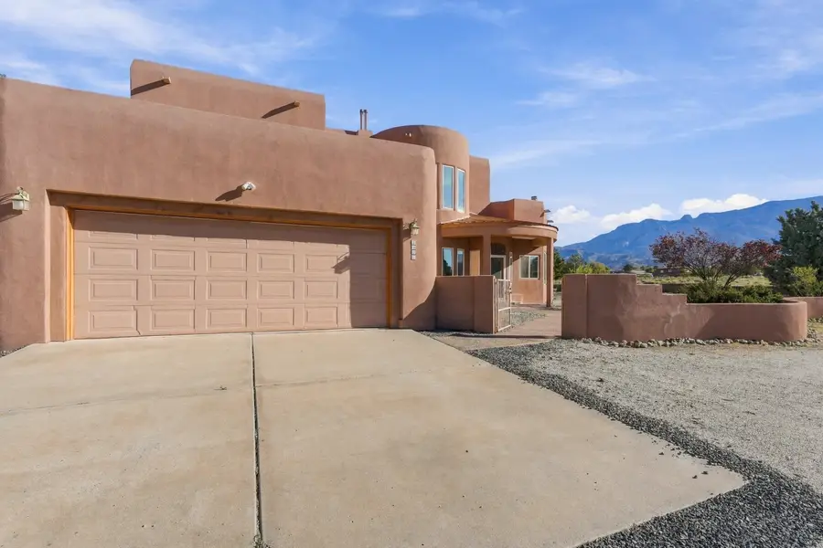 7921 San Diego Avenue Ne, Albuquerque, NM 87122 - #2