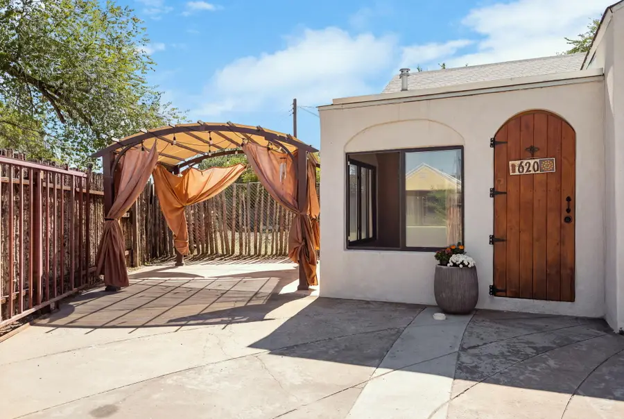 620 Iron Avenue Sw, Albuquerque, NM 87102 - #3