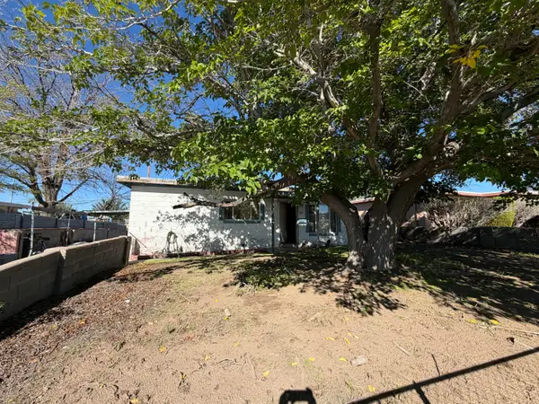 1413 Wheeler Avenue Se, Albuquerque, NM 87106