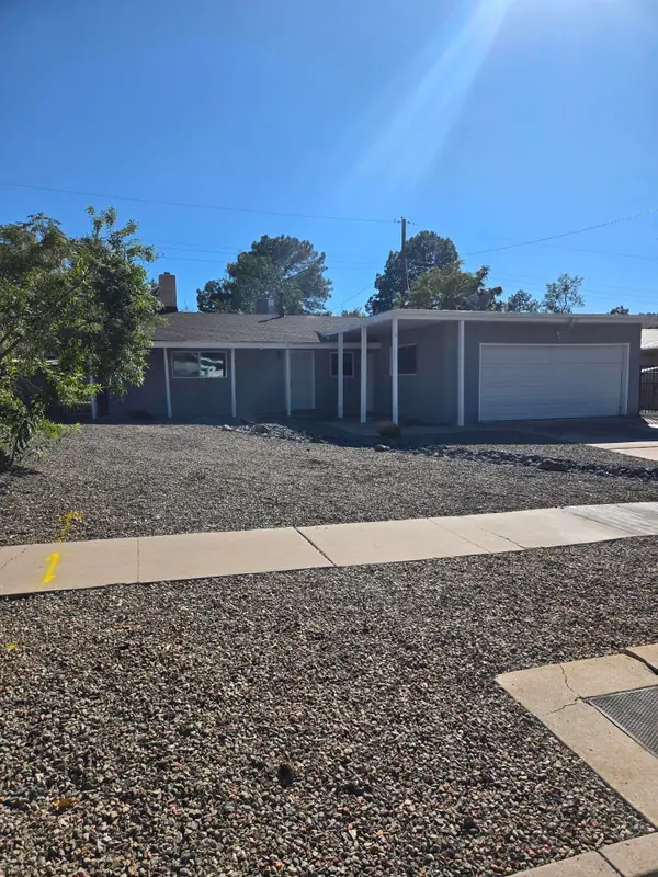 9020 Princess Jeanne Avenue Ne, Albuquerque, NM 87112