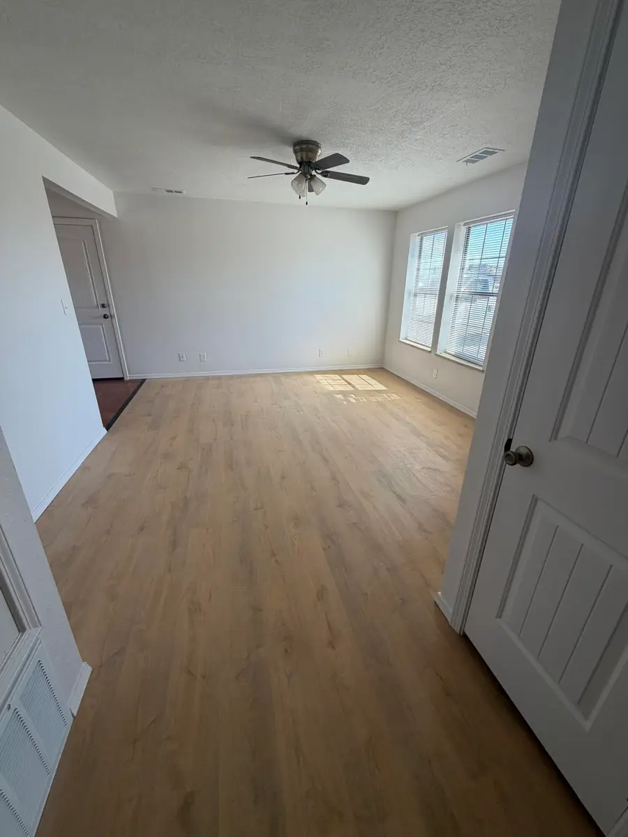 1624 Beatrice Lane, Belen, NM 87002 - #3