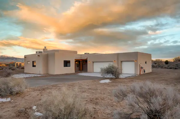 1597 Camino De La Tierra Road, Corrales, NM 87048
