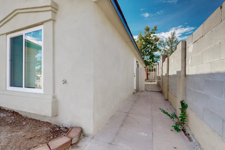 7604 Blue Avena Avenue Sw, Albuquerque, NM 87121 - #3