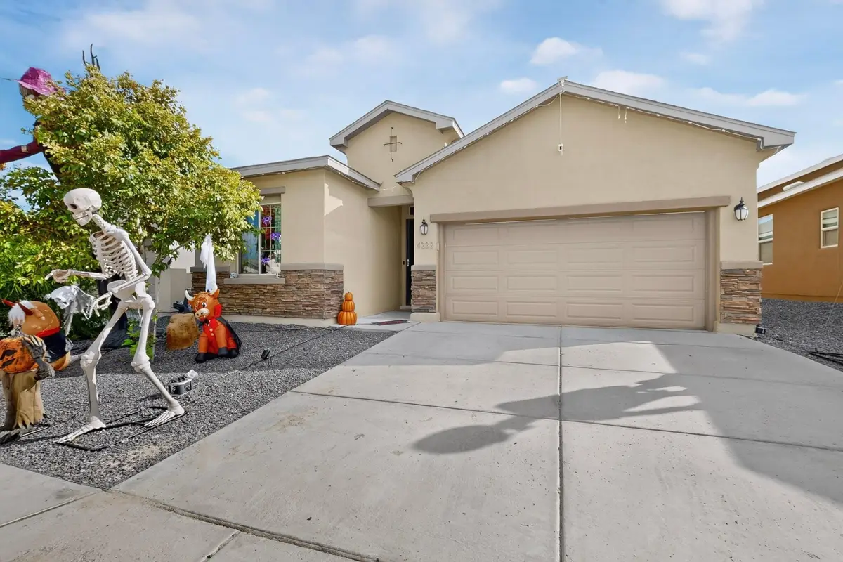 4232 Crowned Eagle Loop Ne, Rio Rancho, NM 87144 - #1