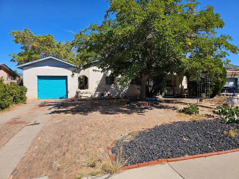 2104 Madeira Drive Ne, Albuquerque, NM 87110 - #2