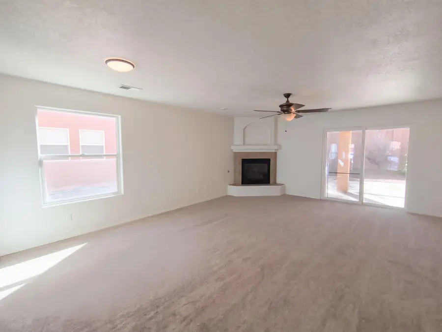 6608 Mountain Hawk Loop Ne, Rio Rancho, NM 87144 - #3
