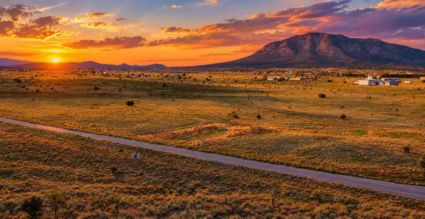 62 Northland Meadows Drive, Edgewood, NM 87015