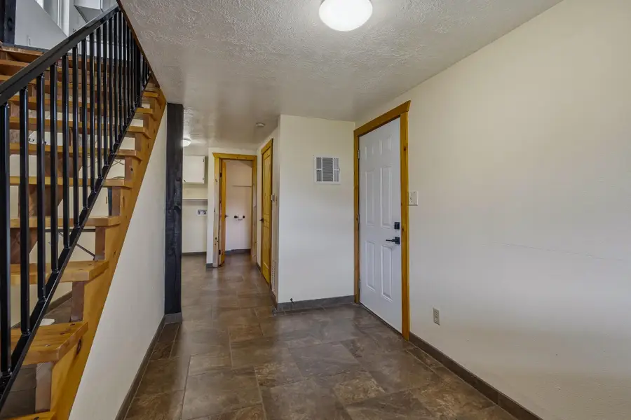 15 Mcatee Place, Tijeras, NM 87059 - #3