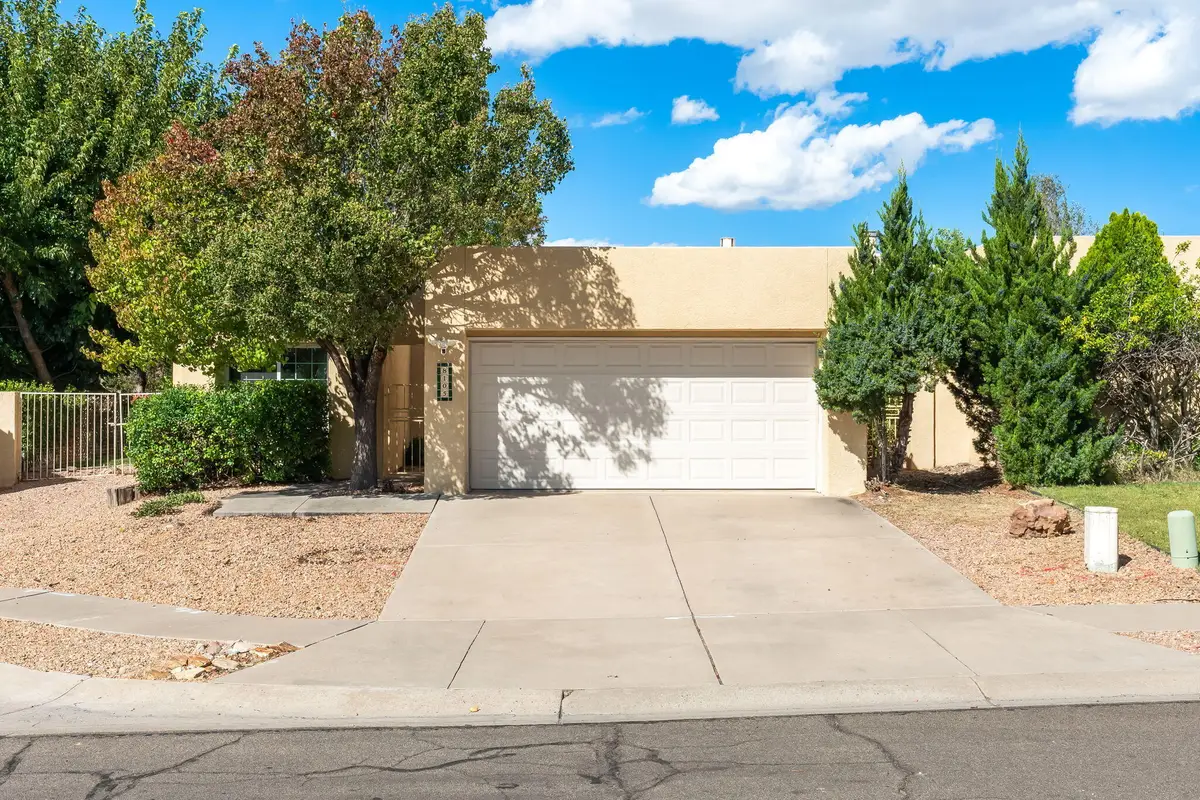 8105 Countrywood Road Ne, Albuquerque, NM 87109 - #1