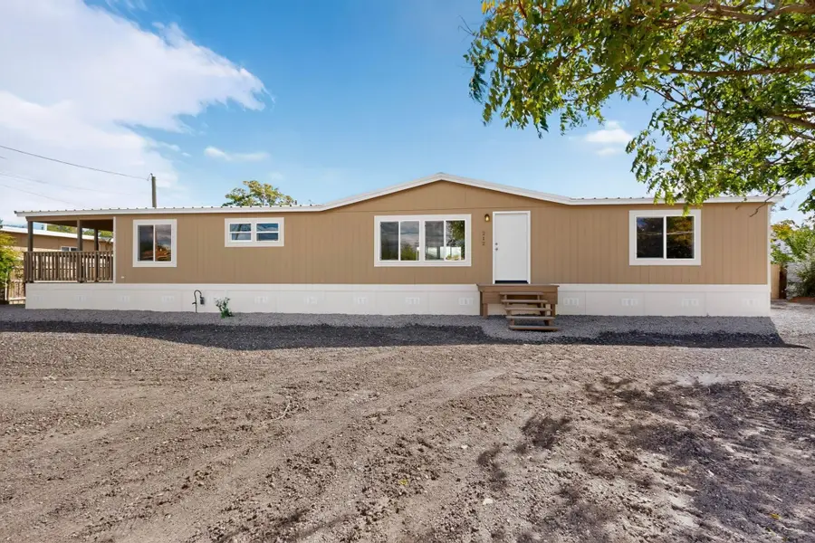 212 Clark Road Sw, Albuquerque, NM 87105 - #2