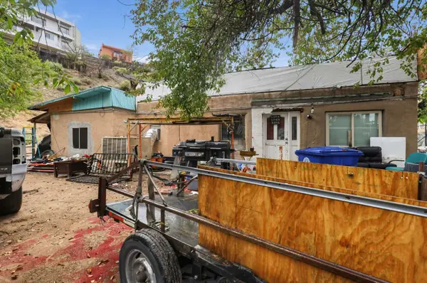 3832 Evansdale Road Nw, Albuquerque, NM 87105