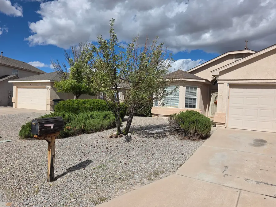 17 Violeta Place, Los Lunas, NM 87031 - #3
