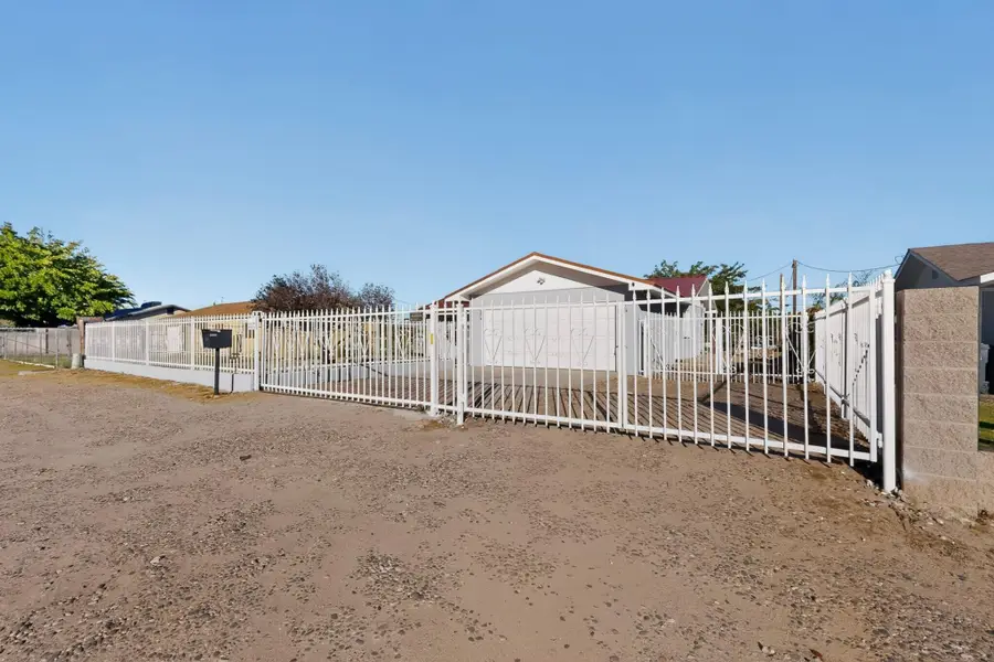 3300 Grace Vigil Road Sw, Albuquerque, NM 87121 - #2