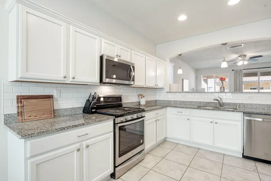6027 Jagged Peak Road Nw, Albuquerque, NM 87114 - #3