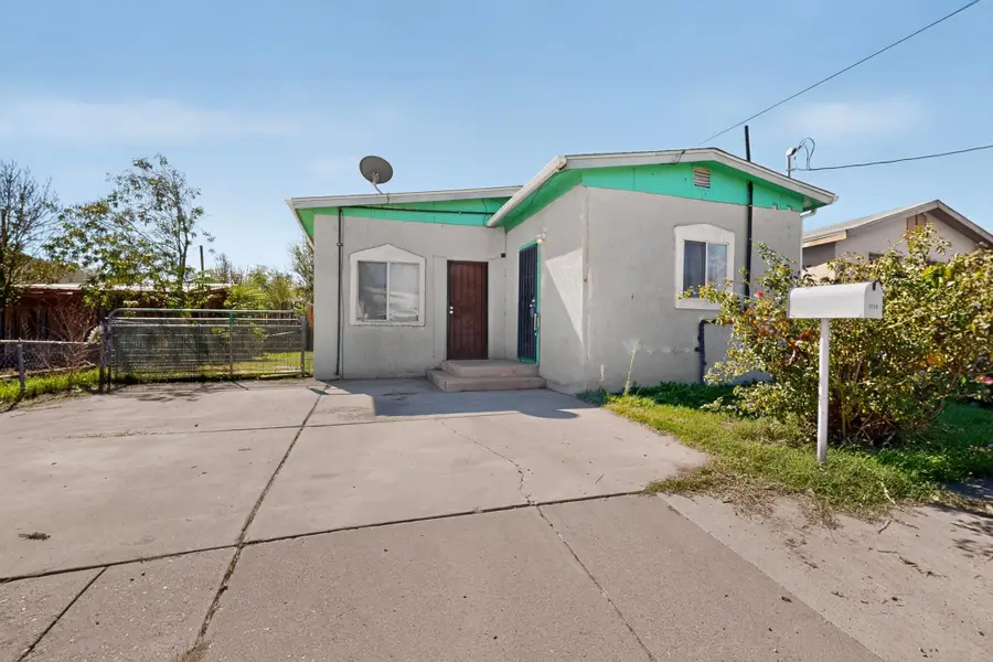 1110 Santa Fe Avenue Sw, Albuquerque, NM 87102 - #2