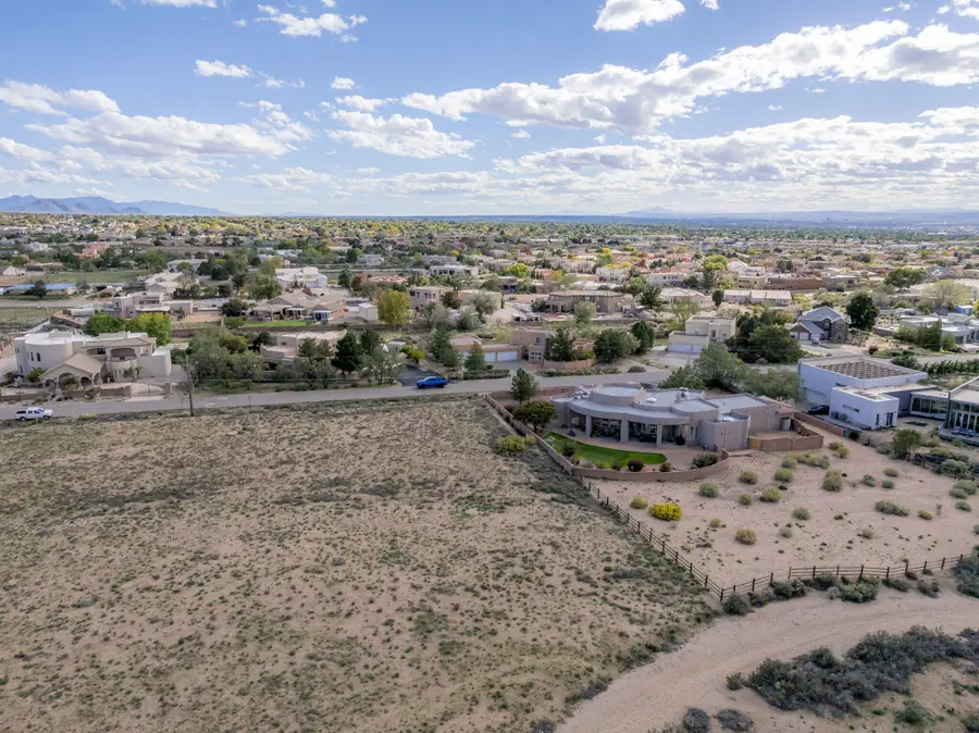 9411 Signal Avenue Ne, Albuquerque, NM 87122 - #3