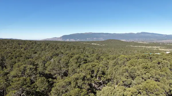 21 Cresta Vista Court, Tijeras, NM 87059