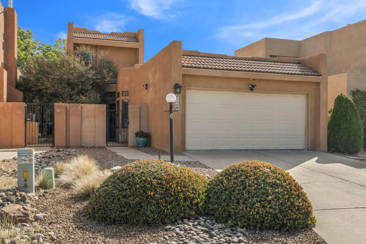 2115 Black Willow Drive Ne, Albuquerque, NM 87122 - #1