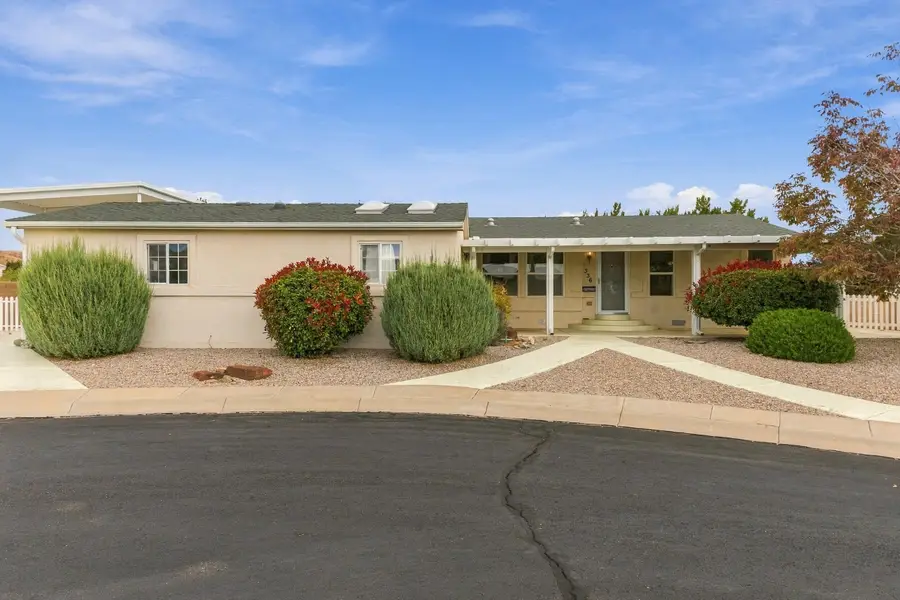 336 Sunrise Bluffs Drive, Belen, NM 87002 - #2