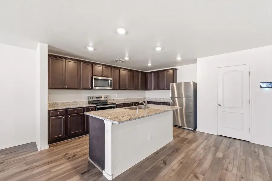 2520 Desi Loop, Belen, NM 87002 - #2