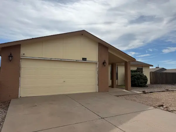 1900 Roanoke Drive Ne, Albuquerque, NM 87114