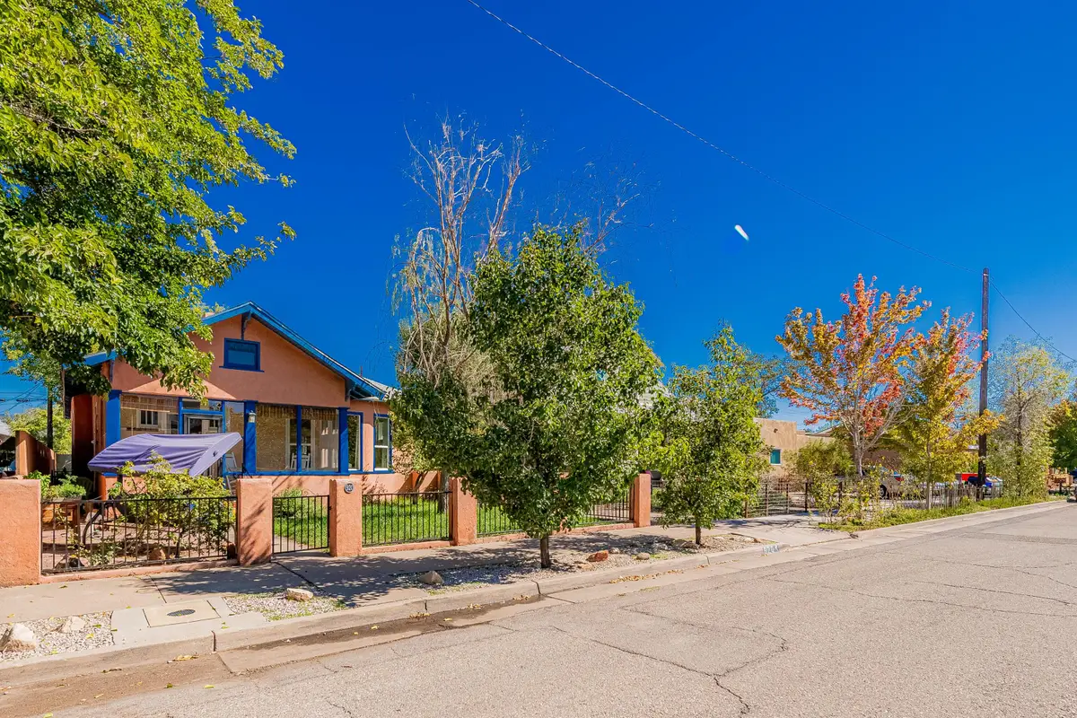 920 Forrester Street Nw, Albuquerque, NM 87102 - #1