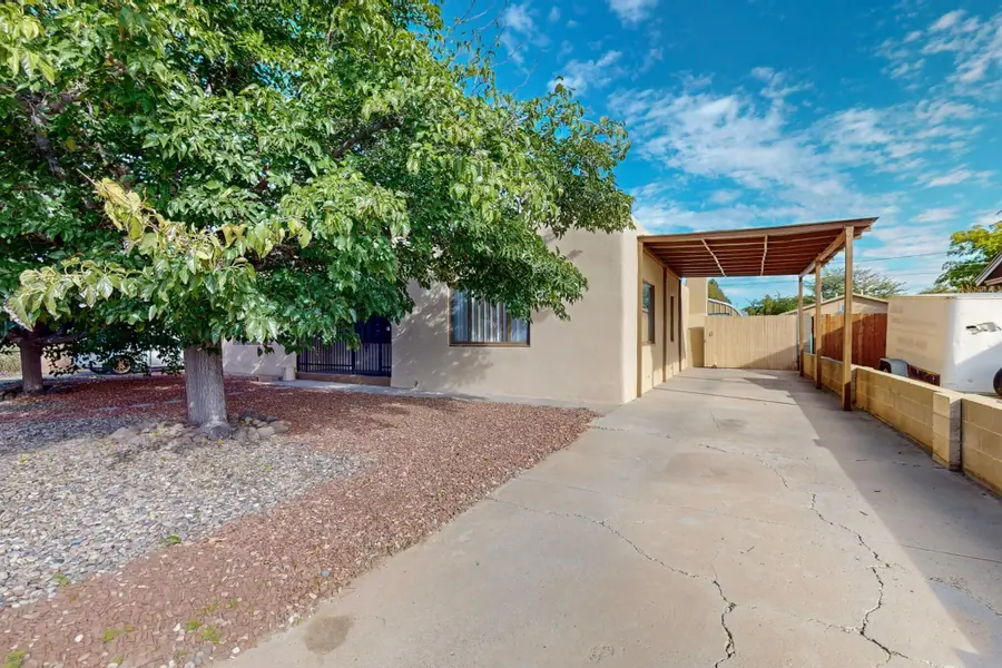 519 Palo Duro Avenue Nw, Albuquerque, NM 87107 - #3