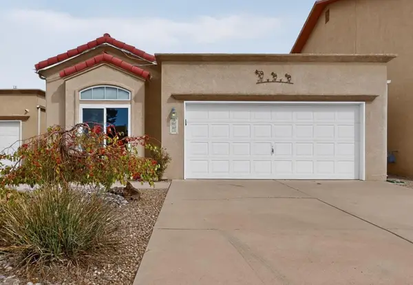 633 Lakeview Circle Se, Rio Rancho, NM 87124