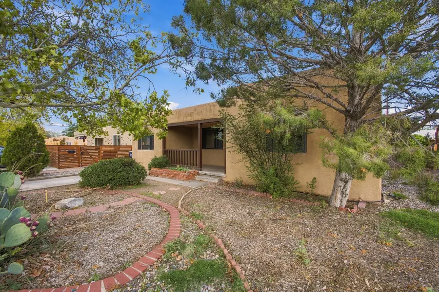 218 Quincy Street Ne, Albuquerque, NM 87108 - #3