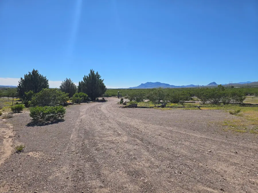 59 Aztec Circle, Polvadera, NM 87828 - #2