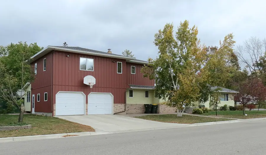 612 S 11th Street, Olivia, MN 56277 - Image #2