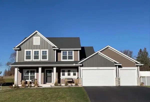 8523 197th Street W, Lakeville, MN 55044