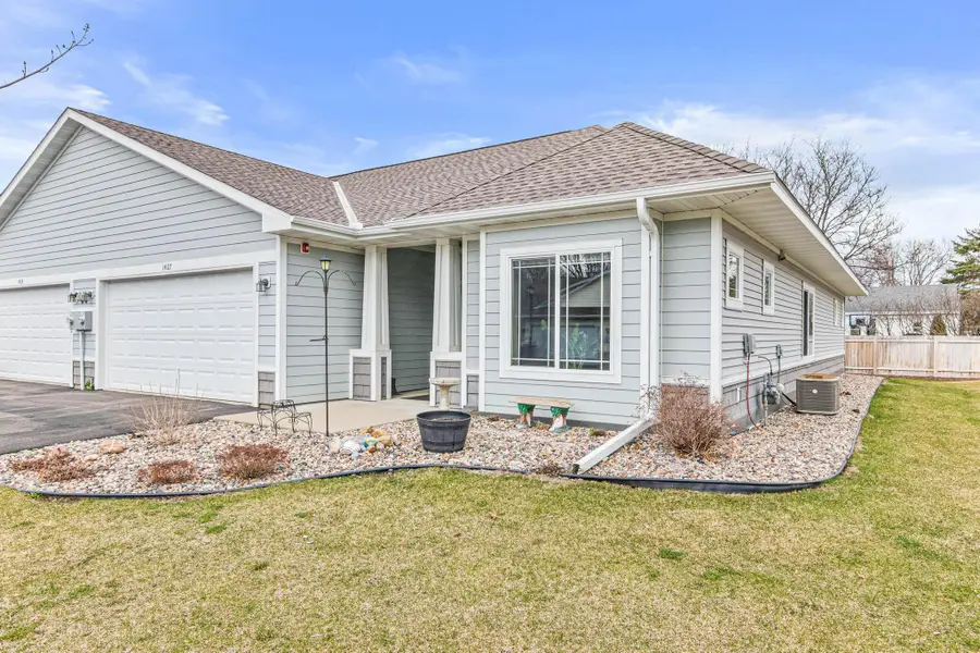 1427 Ravoux Lane, Chaska, MN 55318 - Image #2