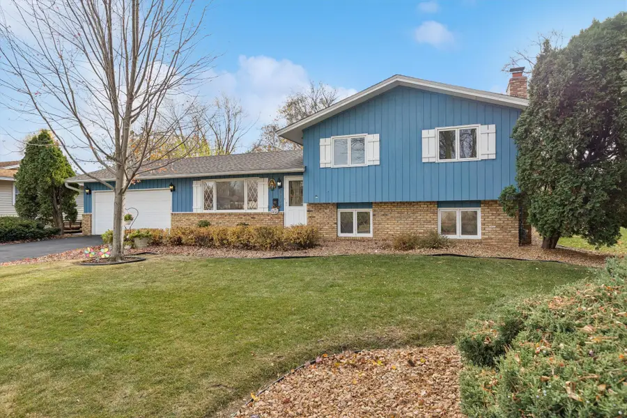 5325 77th Avenue N, Brooklyn Park, MN 55443 - Image #2