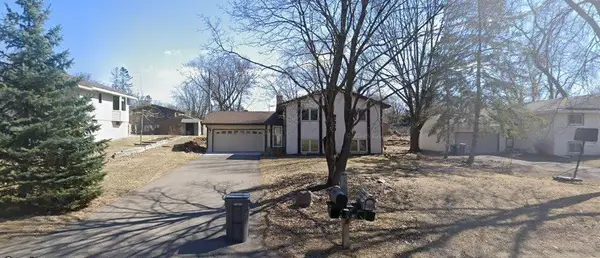 2740 Norwood Lane N, Minneapolis, MN 55441