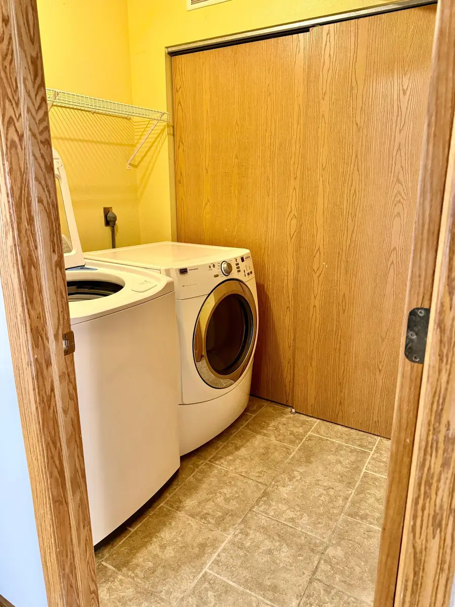 8573 Cardiff Lane, Eden Prairie, MN 55344 - #3