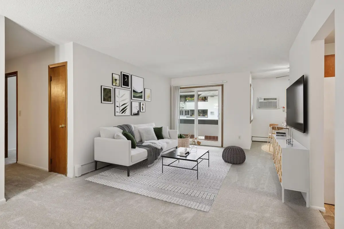 8212 Fremont Avenue S #D, Bloomington, MN 55420 - Image #1