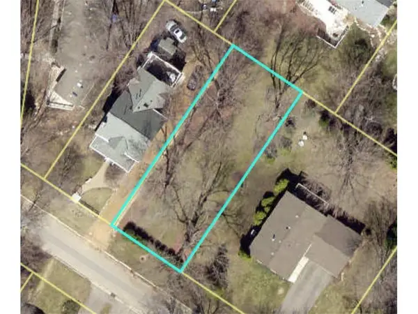 151 Bell Street, Excelsior, MN 55331