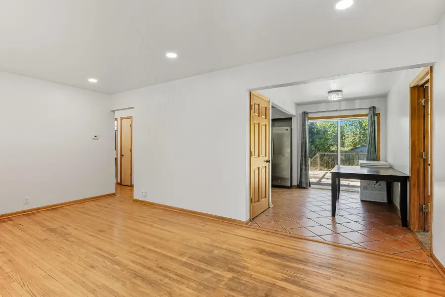 3921 Effress Road, White Bear Township, MN 55110 - Image #2