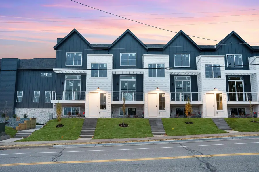 2515 Jansen Avenue, White Bear Lake, MN 55110 - Image #2