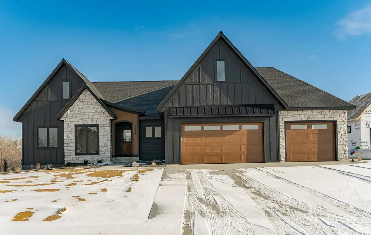 3327 Bella Terra Road Ne, Rochester, MN 55906 - #1