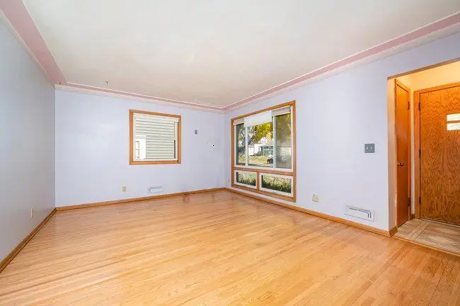 3812 2 1/2 Street Ne, Columbia Heights, MN 55421 - Image #3